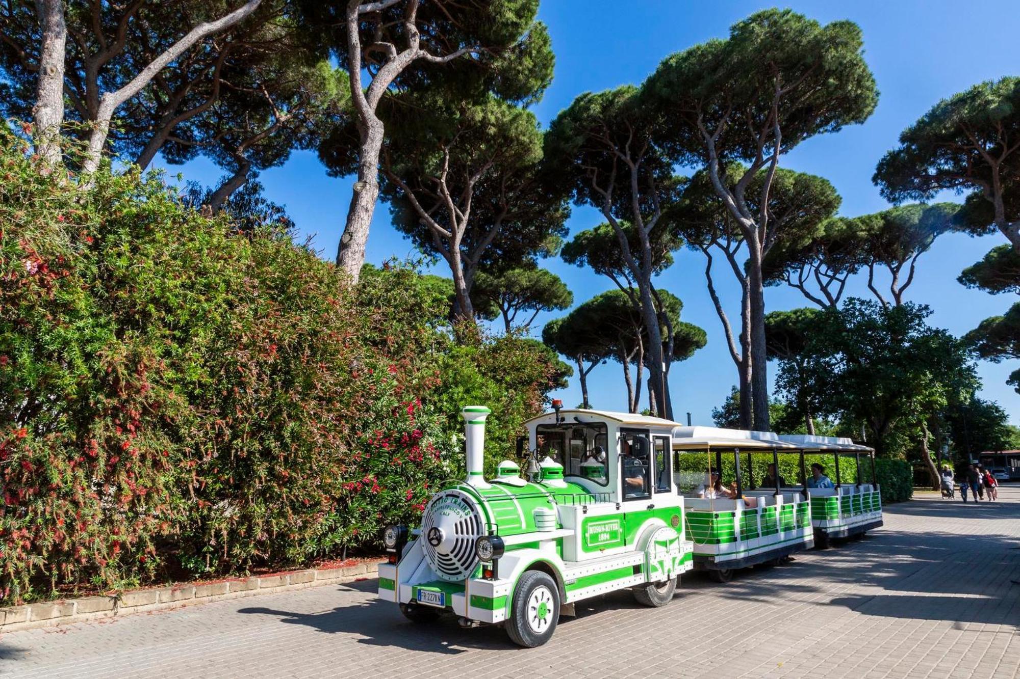 Hu Park Albatros Village San Vincenzo Luaran gambar
