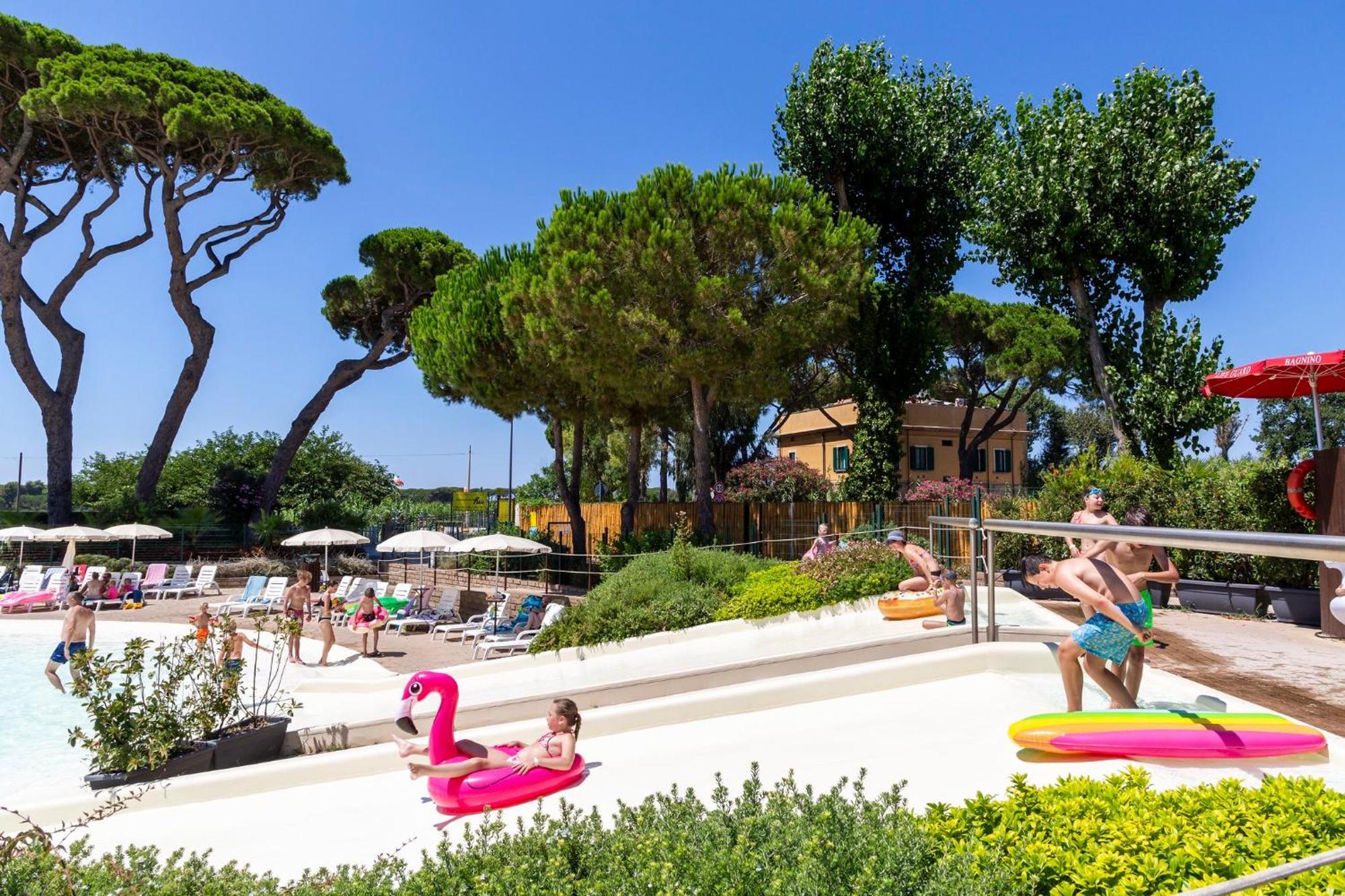 Hu Park Albatros Village San Vincenzo Luaran gambar
